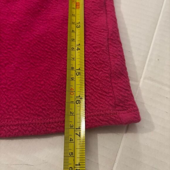 Anthropologie Scoop Neck Baby Tee Crop Top Short Sleeve Hot Pink Medium Feminine - Picture 12 of 12